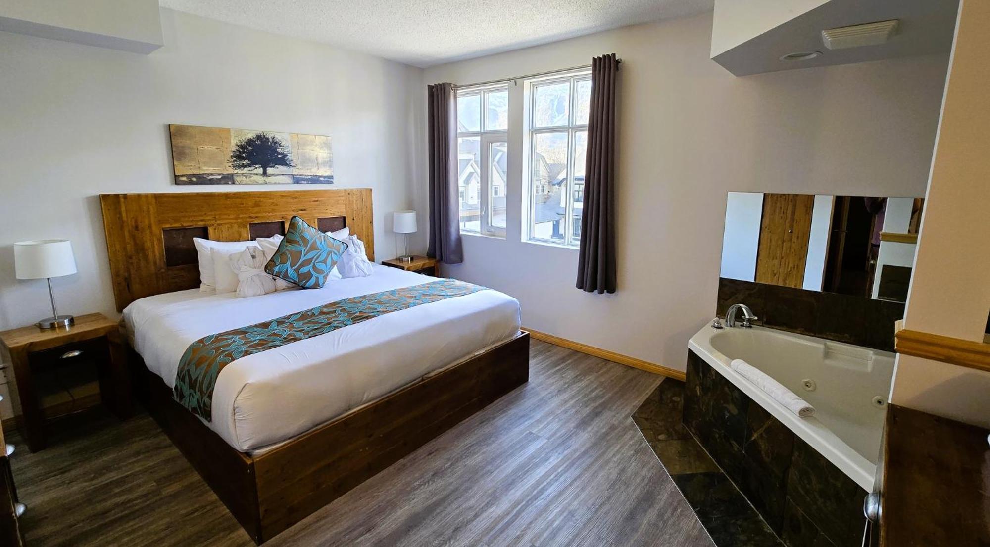 Sunset Resorts Canmore And Spa Exterior photo